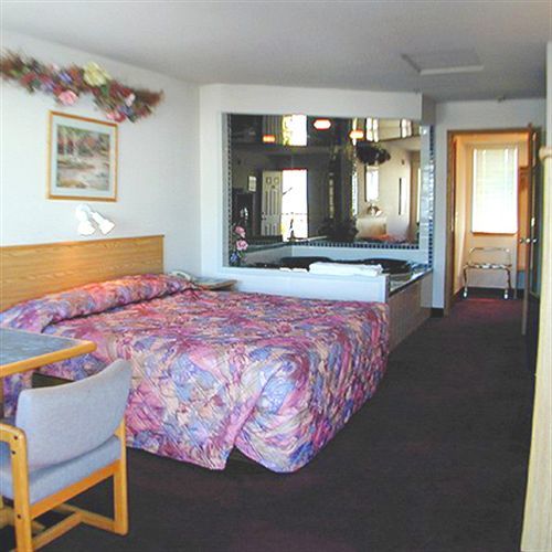 Rodeway Inn Coeur D'Alene Habitación foto